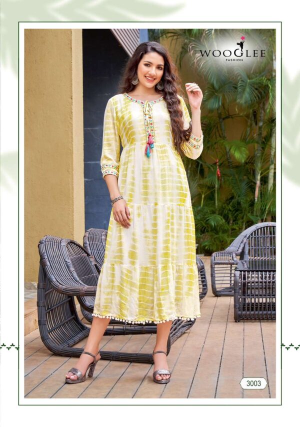 wooglee rangmunch 3001 3006 series fancy designer gown catalogue online supplier surat 5 2023 02 02 16 56 33